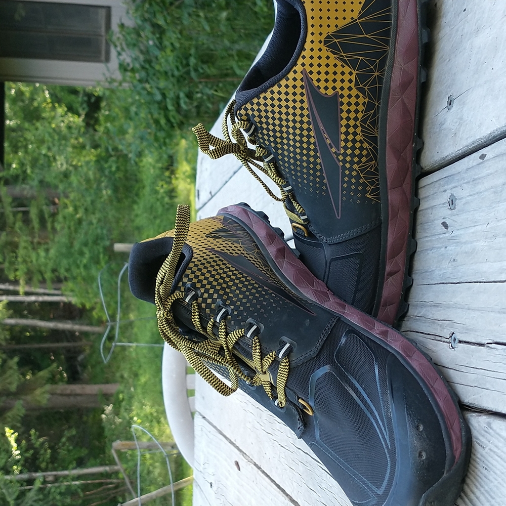 Altra Superior 4.5 trail running shoe men's 12